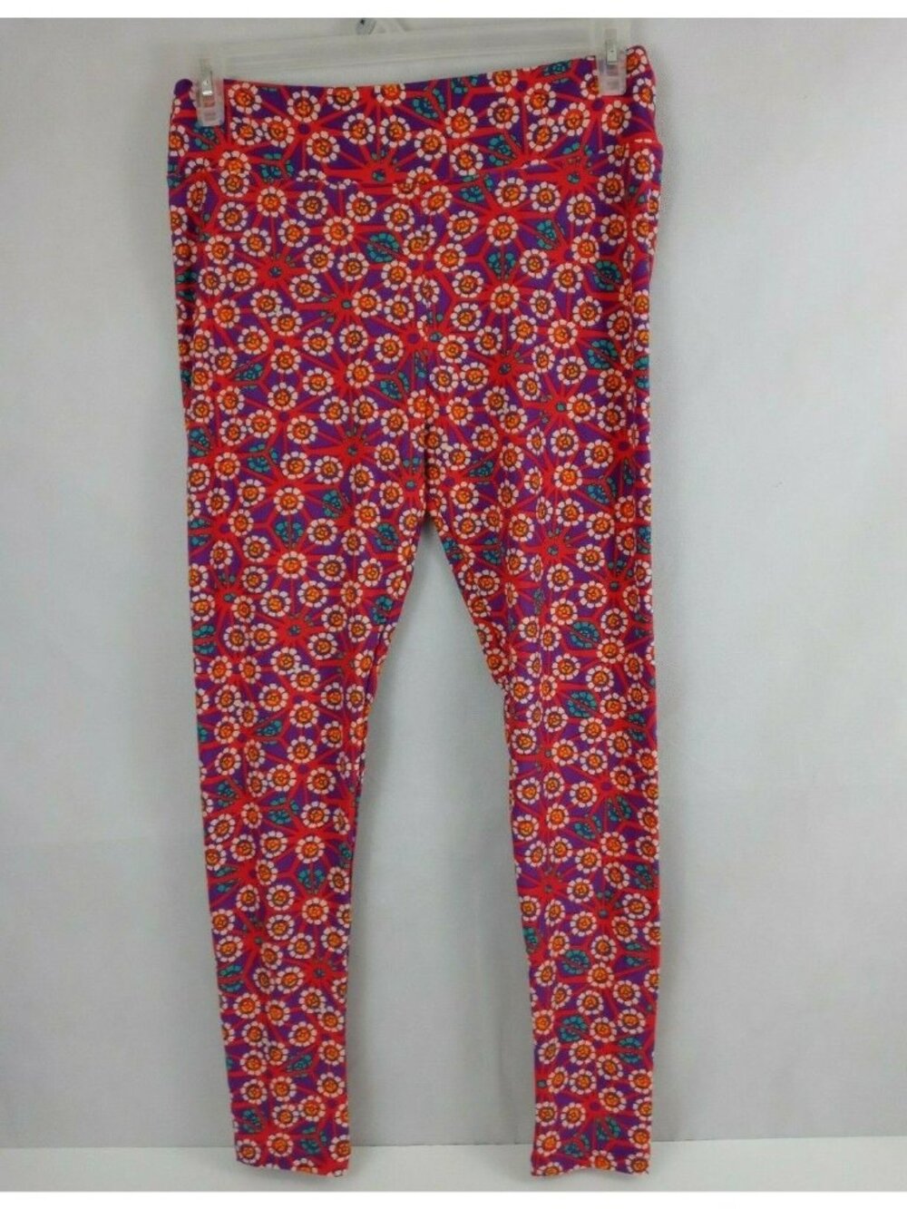 New LuLaRoe Tall & Curvy Leggings Purple With Multi-Color Floral Design